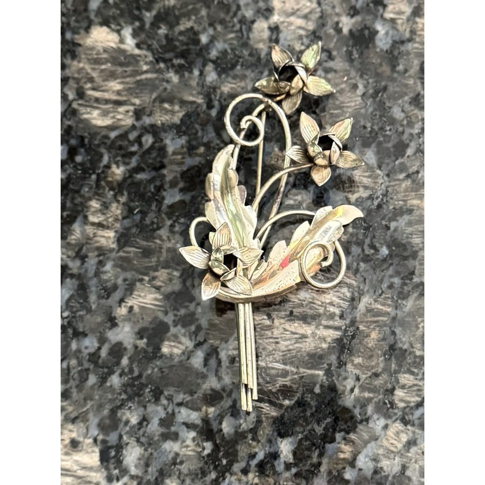 Heavy LANG 925 Sterling Silver  Vintage Spiral Brooch. Floral Design. Stunning‎